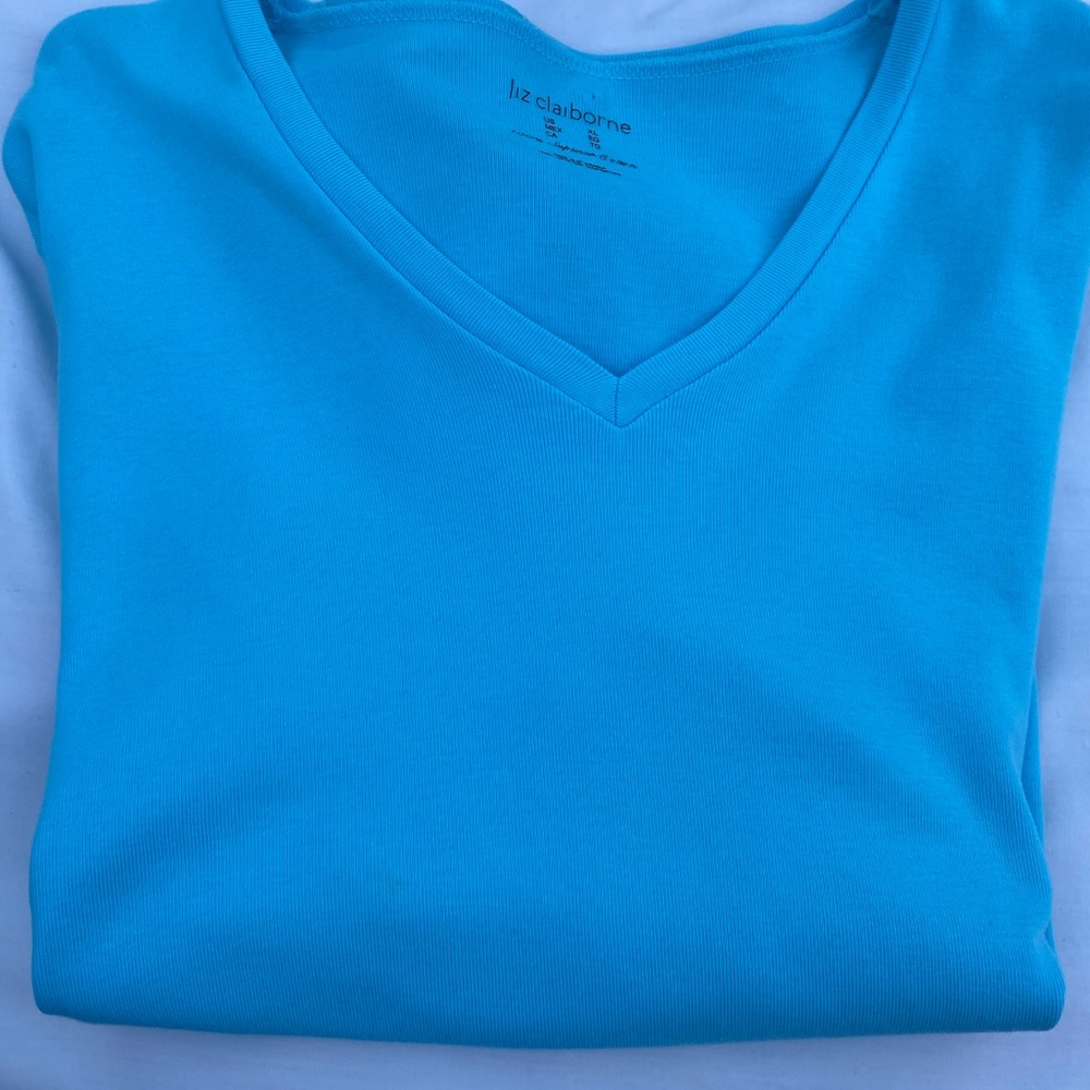 Liz Claiborne 100% cotton shirt.